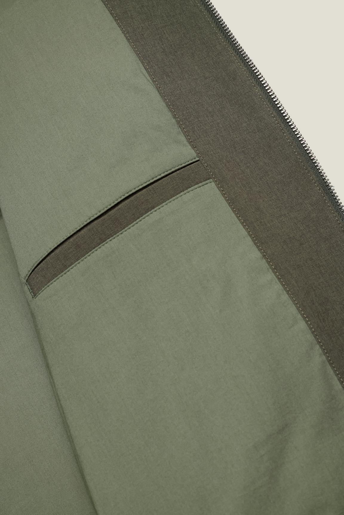 The Boulevard Bomber Bonobos Trending