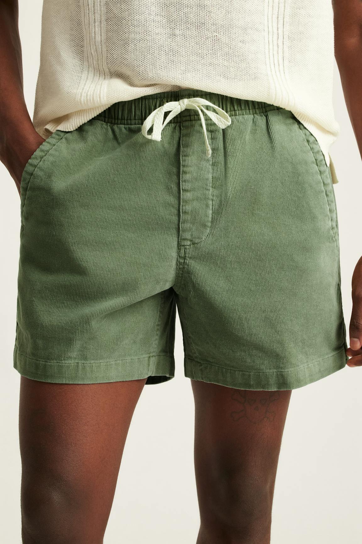 Nomad Short Bonobos Trending